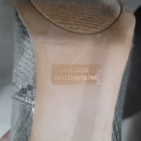 Snake skin stilettos - Picture 10 of 10